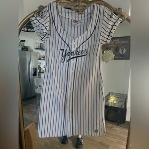 New York Yankees Women's Pinstripe Button-Front Dress - White/Navy